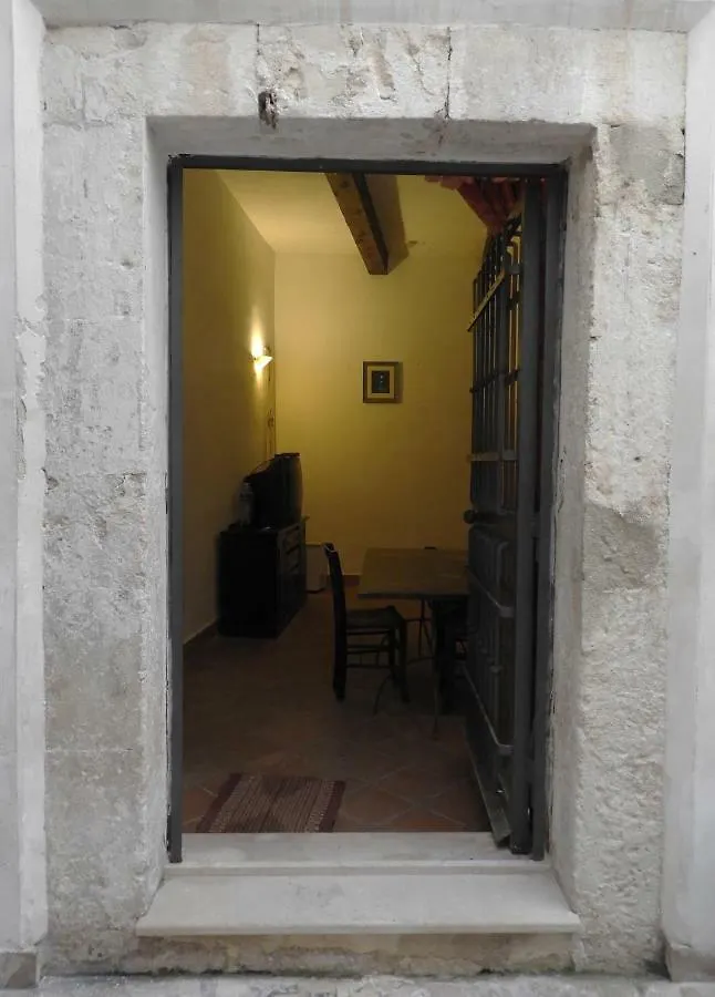 Elettra Studio Apartment Syracuse